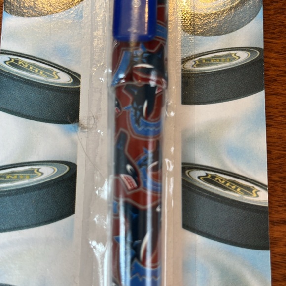 NHL | Vancouver Canucks hockey ball point pen - Picture 3 of 4